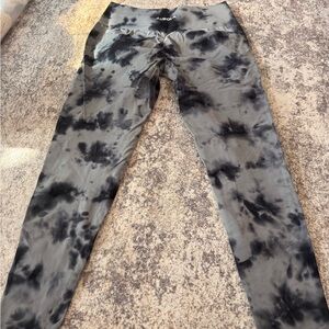 Aurora Black Tie-Dye Leggings